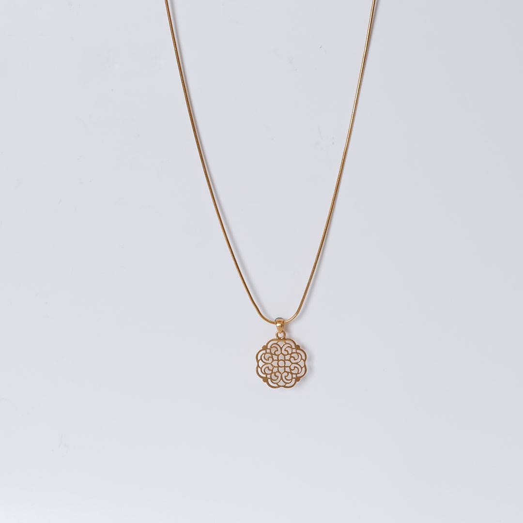 Pratha Pendant – Style 290