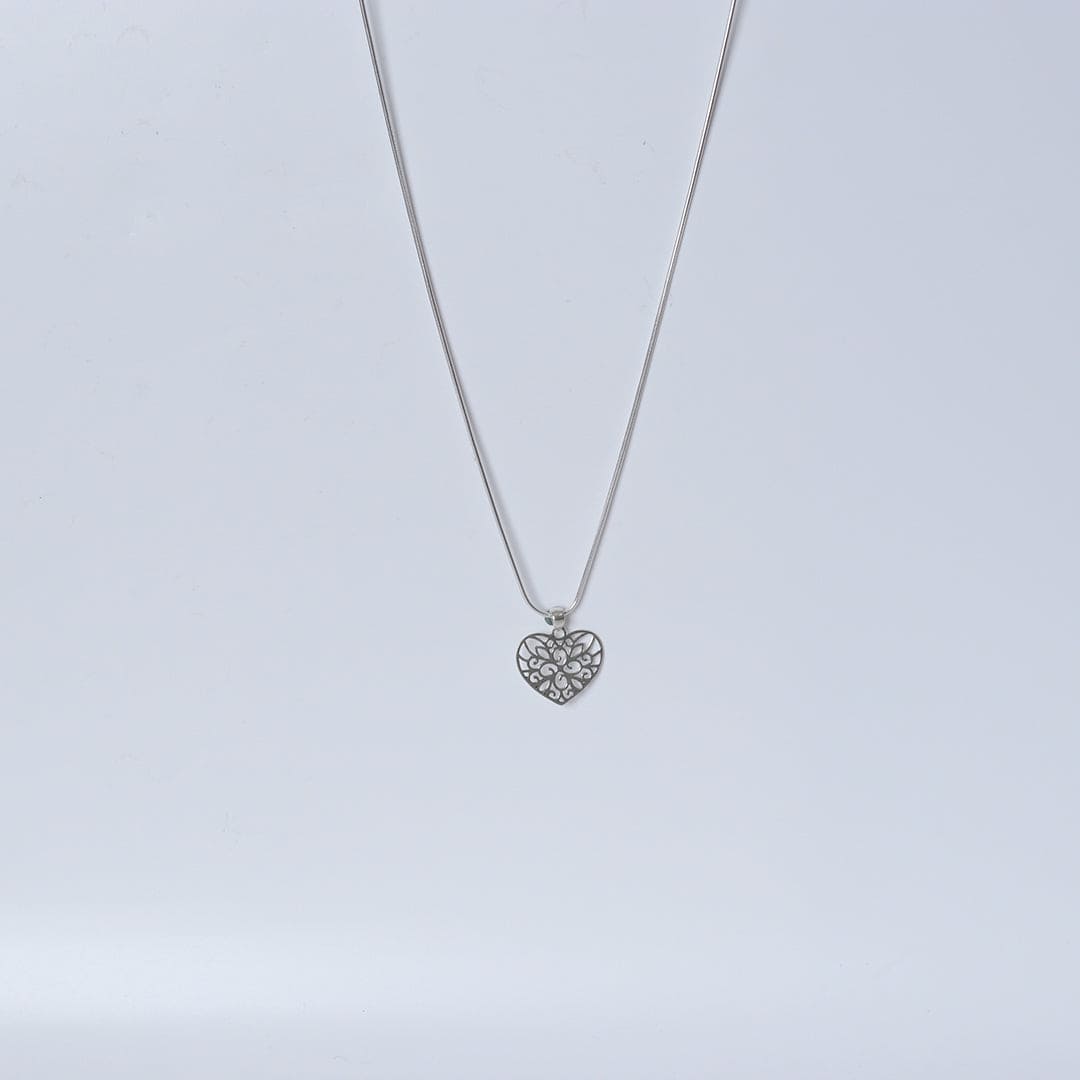 Pratha Pendant – Style 285